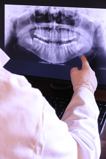 Best Emergency Broken Tooth Repair in Montclair, VA